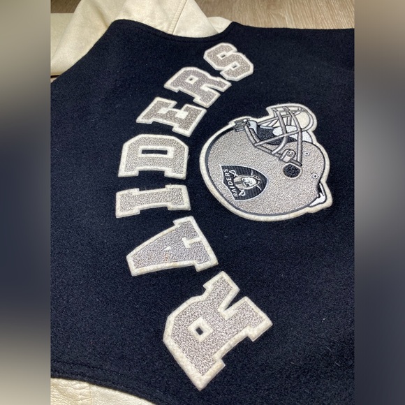 Vintage Chalk Line Oakland Raiders NFL Varsity Letterman Jacket Men Size MEDIUM - Picture 12 of 14